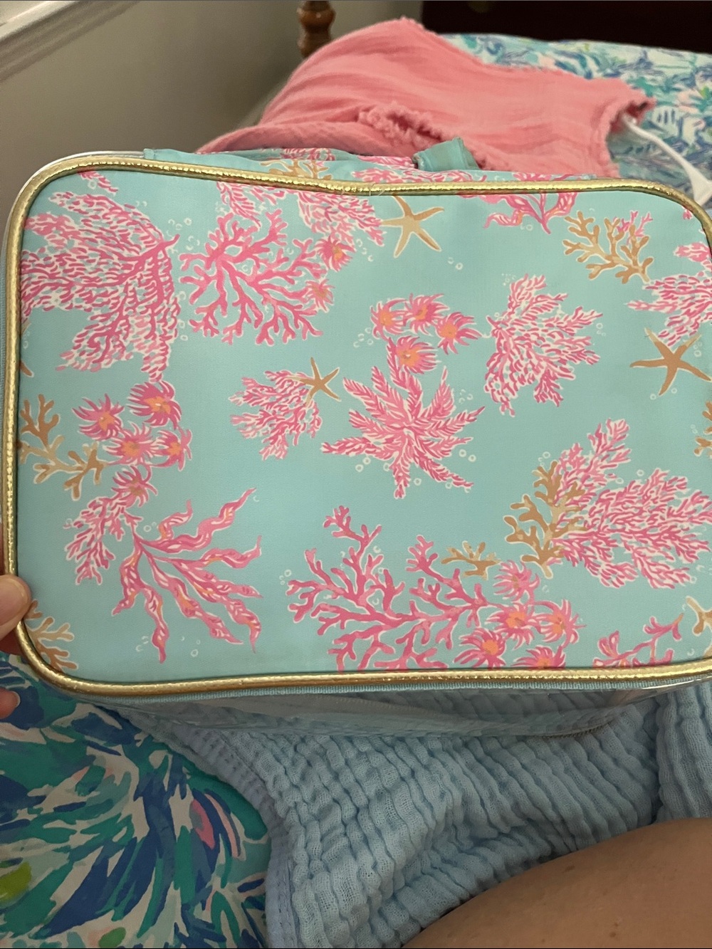 Lilly Pulitzer Clear 'BEACH' Cosmetic Bag in Aqua with Pink Coral - Picture 7 of 10